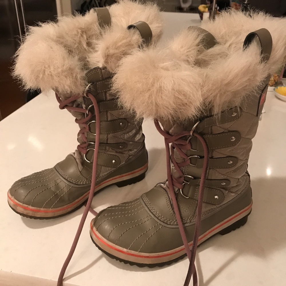 Sorel winter boots